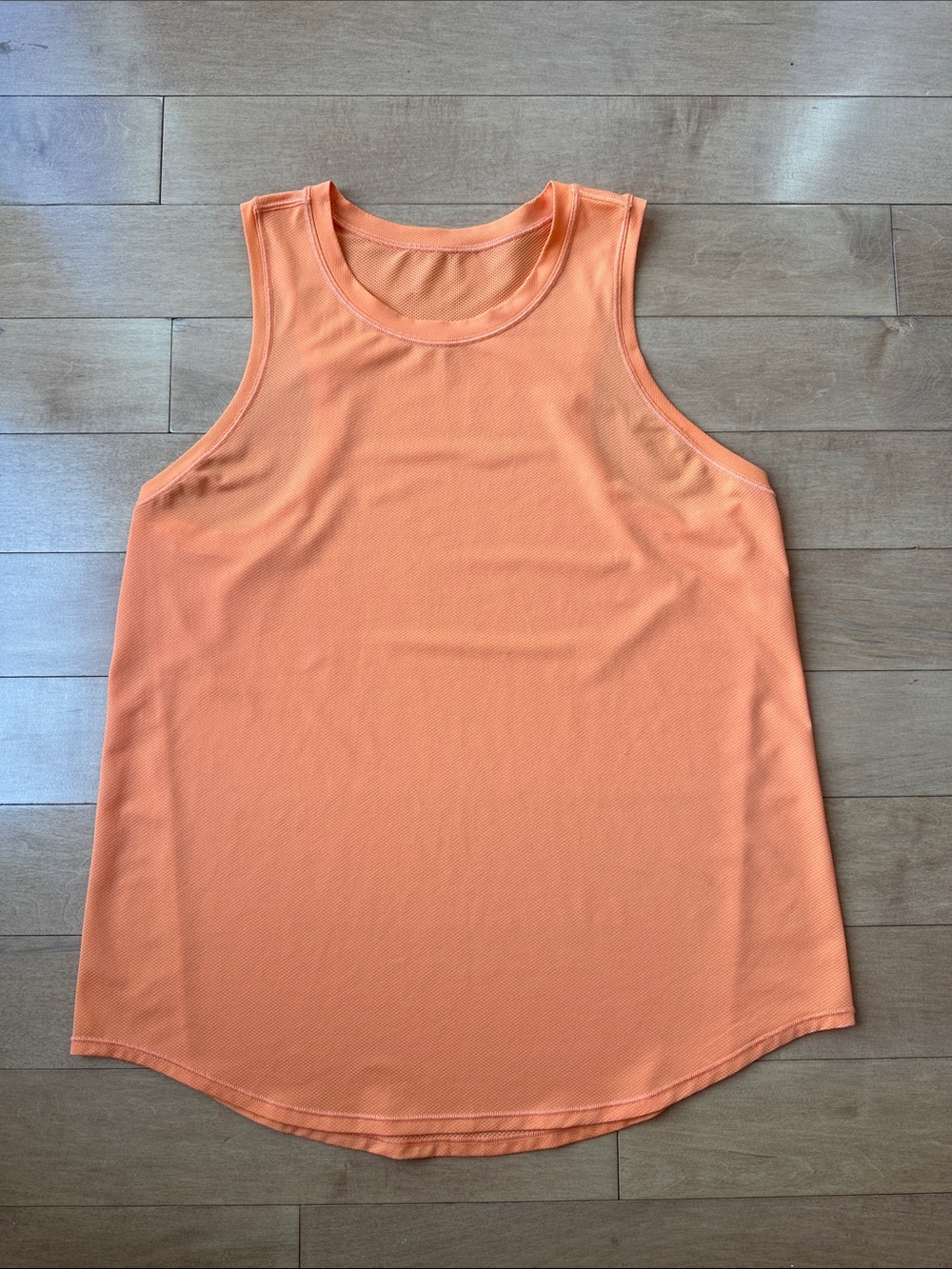 Lululemon Women’s Tank Top size measured